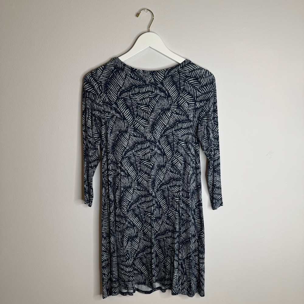 Hourglass Lily | Navy and Light Blue Patterned Women's Dress | Size M/L - Picture 5 of 5